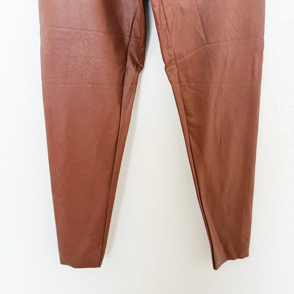 NWOT Naked Wardrobe Vegan Leather High Waist Leggings‎ Brown Size Medium - Picture 4 of 7